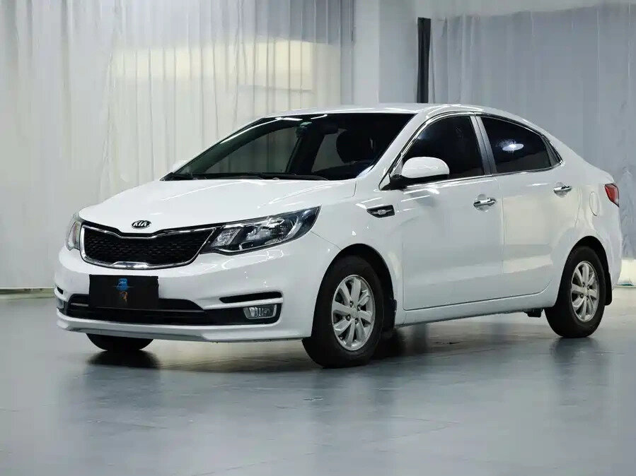Открыть фотографии: Kia Rio III Рестайлинг