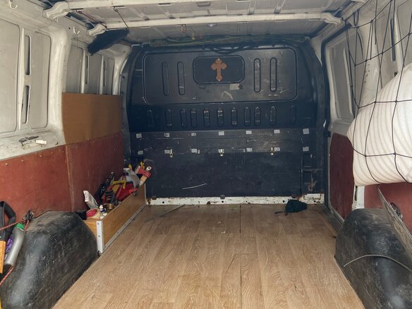 2008 Ford Transit, белый, 750000 рублей - вид 2