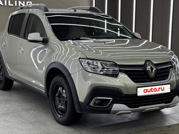 2020 Renault Sandero Stepway II Рестайлинг, серый, 1130000 рублей - вид 2