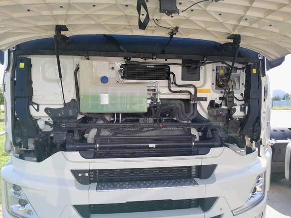 2024 Dongfeng DFH 4180, белый, 9000000 рублей - вид 4