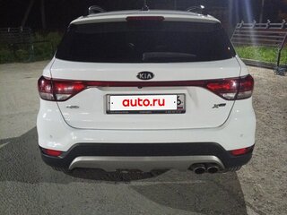 2020 Kia Rio X-Line IV, белый, 1580000 рублей, вид 4