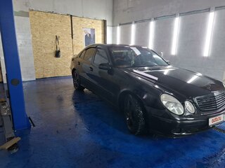 2003 Mercedes-Benz E-Класс 320 III (W211, S211), чёрный, 990000 рублей, вид 1
