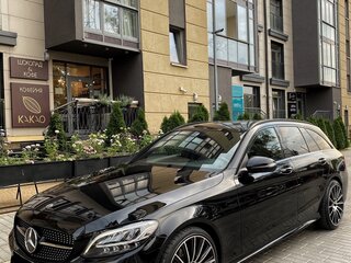 2018 Mercedes-Benz C-Класс 220 d IV (W205) Рестайлинг, чёрный, 1900000 рублей, вид 1
