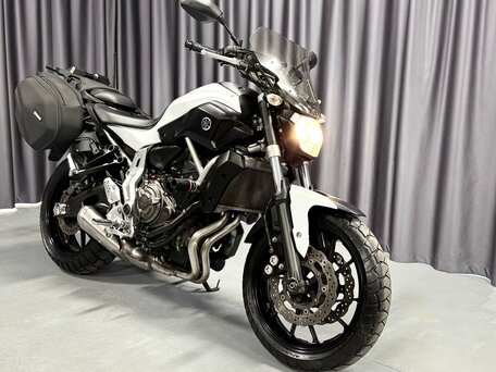 2016 Yamaha MT-07 (FZ-07), белый, 650000 рублей, вид 1