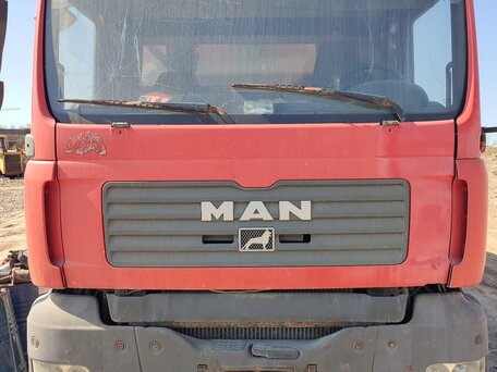 2007 MAN TGA, красный, 1690000 рублей, вид 1