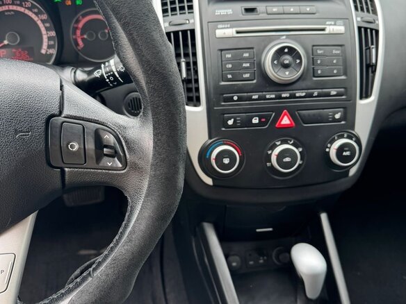 2010 Kia Ceed I, чёрный, 830000 рублей - вид 14