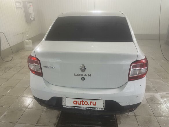 2019 Renault Logan Stepway II Рестайлинг, белый, 1250000 рублей - вид 3