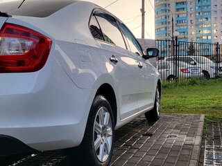 2014 Skoda Rapid I, белый, 650000 рублей, вид 3