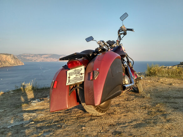 1988 Honda VT 1100, пурпурный - вид 12