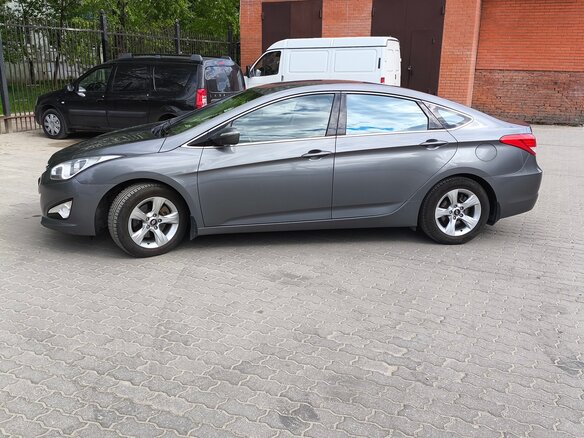 2014 Hyundai i40 I, серый, 1800000 рублей - вид 8
