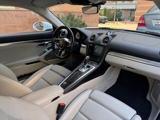 2018 Porsche Cayman III 718 (982), белый, 6050000 рублей, вид 5