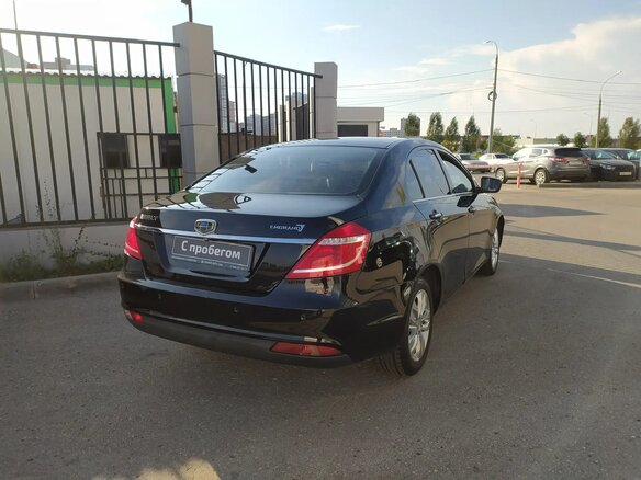 2016 Geely Emgrand EC7, чёрный, 400000 рублей - вид 4