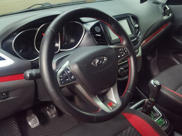 2016 Lada (ВАЗ) Vesta I, красный, 869000 рублей - вид 17