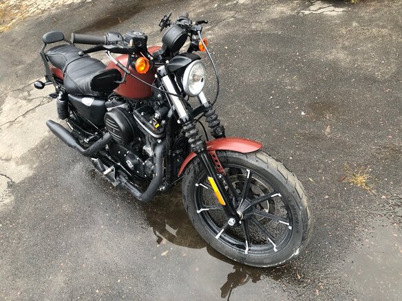 2017 Harley-Davidson Sportster 883, коричневый, 800000 рублей - вид 3