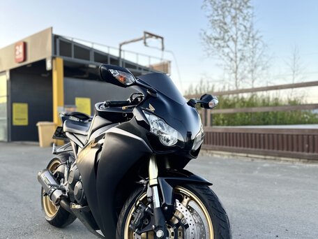 2008 Honda CBR 1000 RR/RA Fireblade, чёрный, 599000 рублей, вид 3
