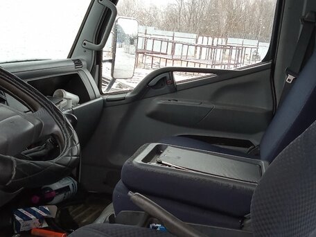 2010 Fuso (Mitsubishi) Canter, белый, 1100000 рублей, вид 3