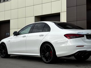 2022 Mercedes-Benz E-Класс AMG 53 AMG V (W213) Рестайлинг, белый, 9500000 рублей, вид 3