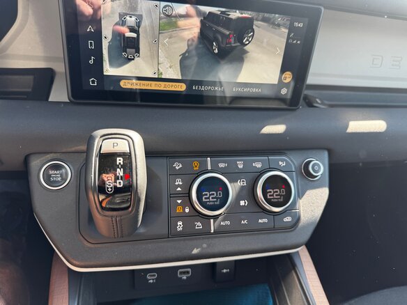 2020 Land Rover Defender 110 II, чёрный, 8350000 рублей - вид 28