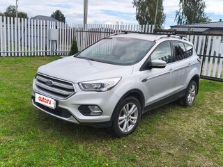 2017 Ford Kuga II Рестайлинг, серебристый, 1600000 рублей, вид 1
