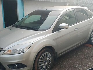2008 Ford Focus II Рестайлинг, серебристый, 510000 рублей, вид 1