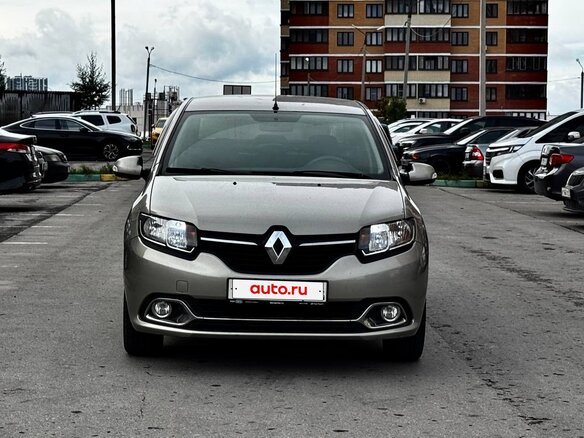 2014 Renault Logan II, бежевый - вид 2
