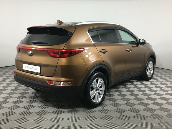 2017 Kia Sportage IV, коричневый - вид 4