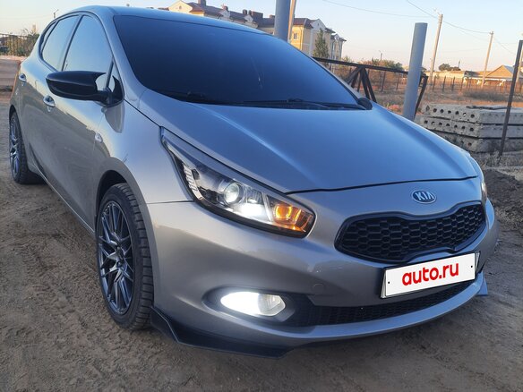 2015 Kia Ceed II, серебристый, 1150000 рублей - вид 2