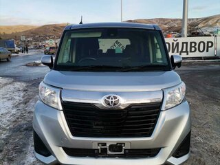 2017 Toyota Roomy I, серебристый, 925000 рублей, вид 3