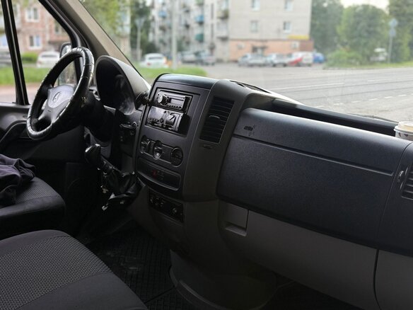 2011 Mercedes-Benz Sprinter, белый, 1750000 рублей - вид 9
