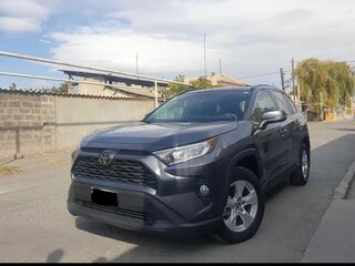 2021 Toyota RAV4 V (XA50), серый, 4075431 рублей, вид 1