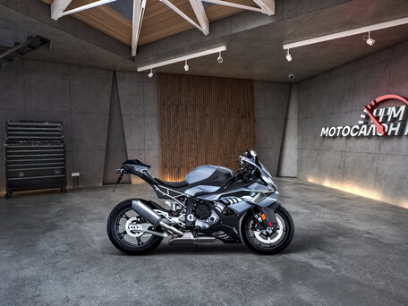 2026 BMW S 1000 RR, серый, 2900000 рублей, вид 3