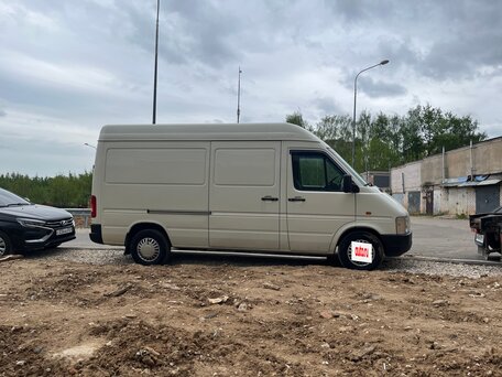 2005 Volkswagen LT, белый, 1600000 рублей, вид 2