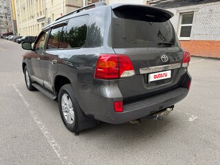 2012 Toyota Land Cruiser 200 Series Рестайлинг 1, серый, 3000000 рублей, вид 3