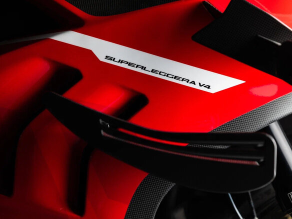 2021 Ducati Panigale V4, красный, 13000000 рублей - вид 6