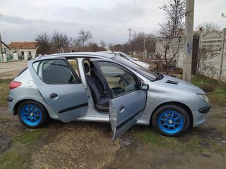 2001 Peugeot 206, серый, 400000 рублей, вид 3