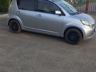 2004 Toyota Passo I (C10), серый, 255555 рублей, вид 2