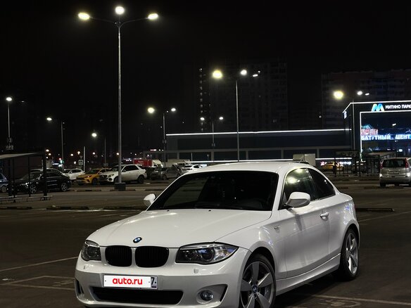 2011 BMW 1 серии 120i I (E82/E88) Рестайлинг 2, белый, 1420000 рублей - вид 5