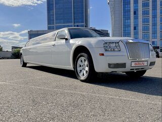 2005 Chrysler 300C I, белый, 700000 рублей, вид 3