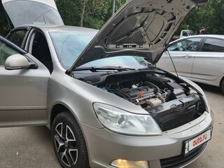 2011 Skoda Octavia II (A5) Рестайлинг, серый, 825000 рублей, вид 2