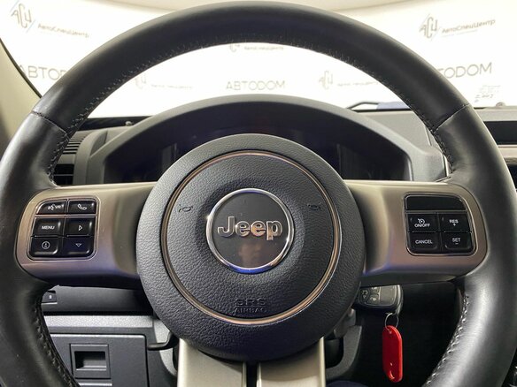 2011 Jeep Cherokee IV (KK), серый, 1279900 рублей - вид 19