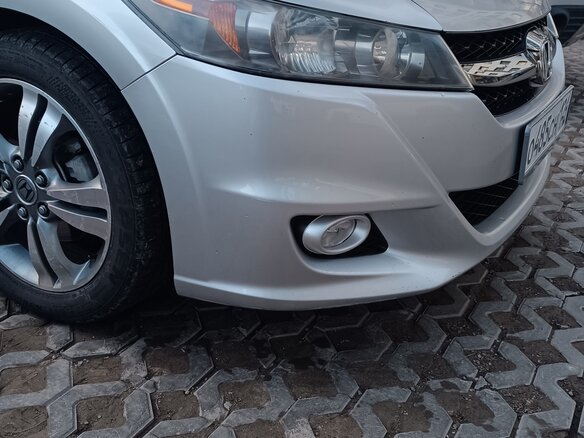 2011 Honda Stream II Рестайлинг, серебристый, 1150000 рублей - вид 8