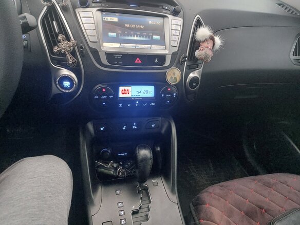 2013 Hyundai ix35 I Рестайлинг, чёрный, 1699000 рублей - вид 5