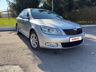 2012 Skoda Octavia II (A5) Рестайлинг, серебристый, 915000 рублей, вид 3