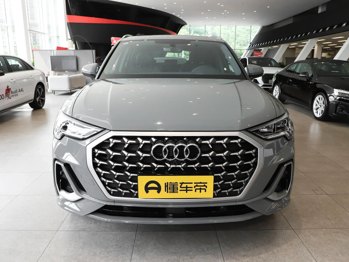 Открыть фотографии: Audi Q3 II (F3)