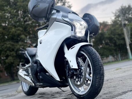 2009 Honda VFR 1200, белый, 1000000 рублей, вид 4
