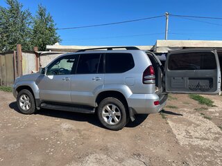 2005 Toyota Land Cruiser Prado 5-speed 120 Series, серебристый, 2000000 рублей, вид 3