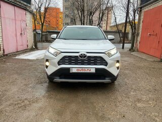 2020 Toyota RAV4 V (XA50), белый, 3619000 рублей, вид 2