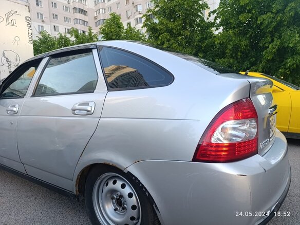 2011 Lada (ВАЗ) Priora I, серебристый, 250000 рублей - вид 14