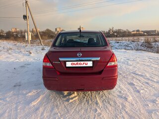 2011 Nissan Tiida I Рестайлинг, красный, 449000 рублей, вид 5