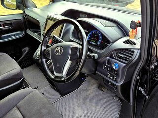 2014 Toyota Voxy III (R80), синий, 1500000 рублей, вид 5